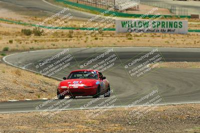 media/May-31-2025-CalClub SCCA (Sat) [[2c1a04e1ee]]/Qualifying/Group 5/Turn 4/